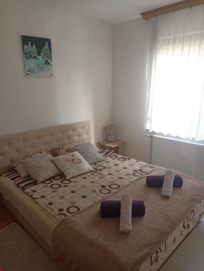 Sleep & Fly - Sarajevo Airport Apartment Exterior foto